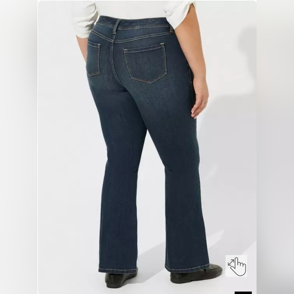 Torrid Luxe Slim Boot Jean Woman size 18R - Picture 4 of 15
